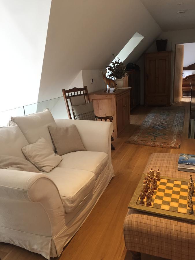 The Wendy Hoose Bed and Breakfast Nairn Esterno foto