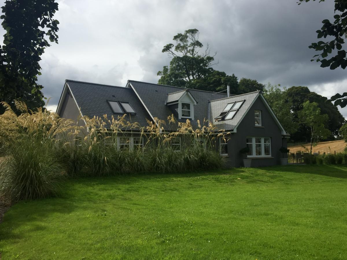 The Wendy Hoose Bed and Breakfast Nairn Esterno foto
